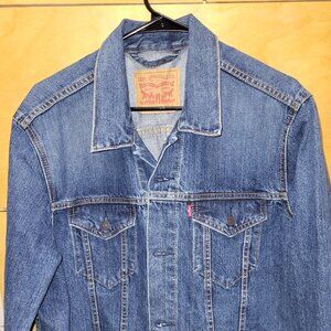 Levi's 72334 Men's Trucker Jean Jacket Dark Blue Wash Denim Size Large Retro